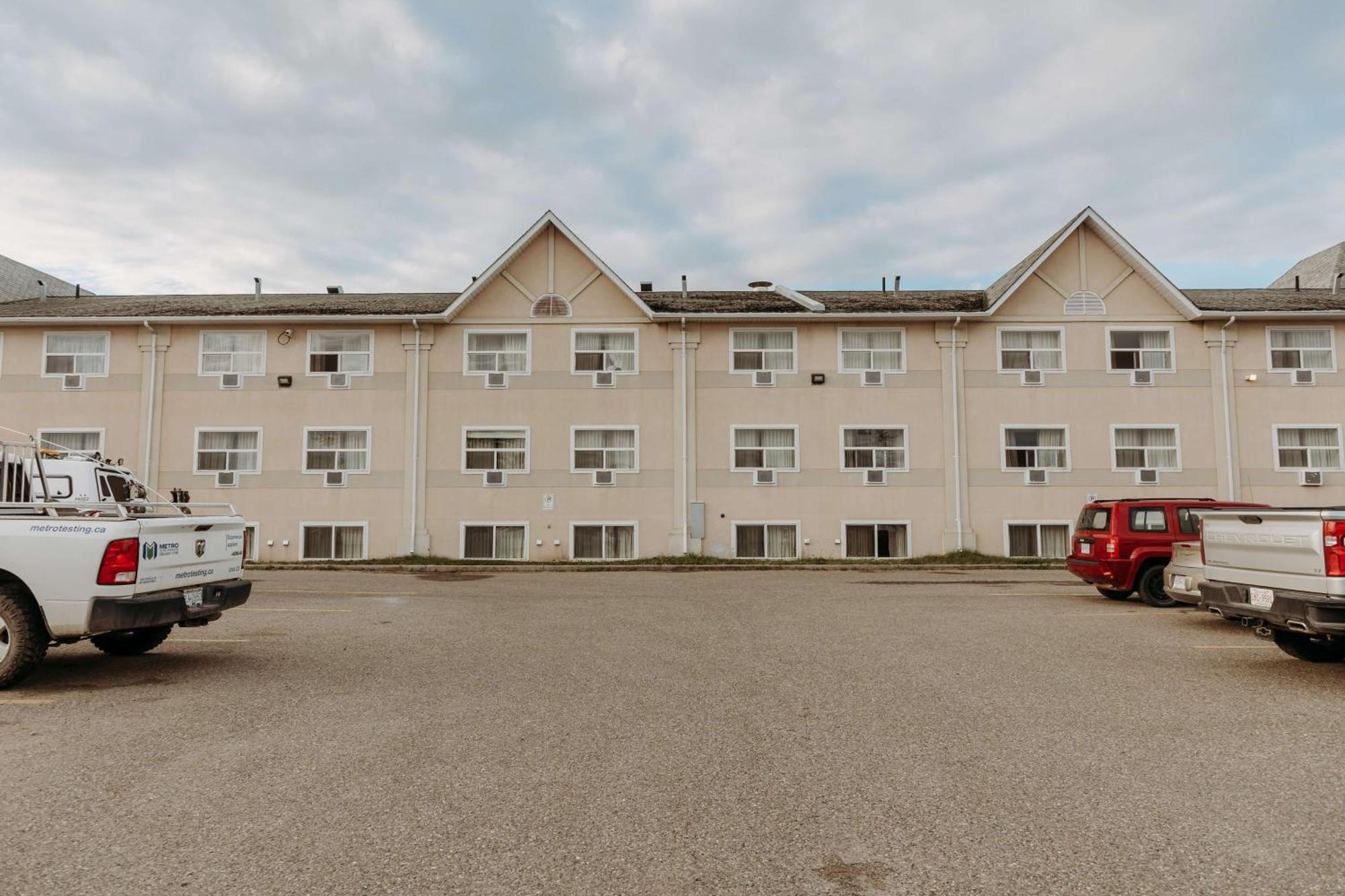 Coast Fort St John Hotel Fort St. John ภายนอก รูปภาพ